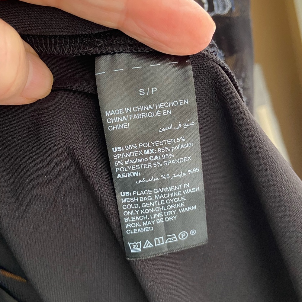 WHBM Embroidered Shell - Picture 4 of 5